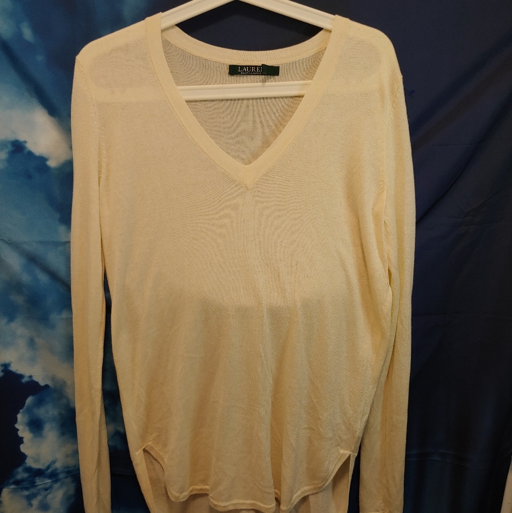 Lauren Ralph Lauren women's v neck sweater size S